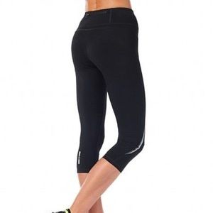 Energise Run Capri (Zero Gravity Crop)